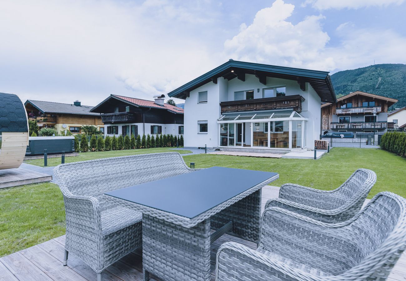 Ferienwohnung in Zell am See - Spa Chalet - Garden Lodge